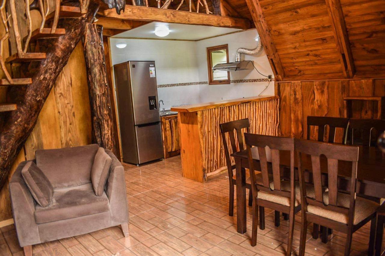Cabanas Ecoturismo La Pancha Puerto Aysen Exterior photo